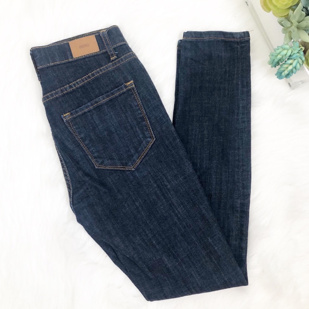☀️4 for $24 bundle  UO BDG Twig High-Rise Skinny Jean Dark Wash - Picture 2 of 6